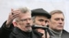 Многие политики и эксперты демократического толка уже не считают нацболов теми, кому нельзя подавать руку