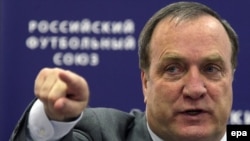 Главный тренер сборной России Дик Адвокат