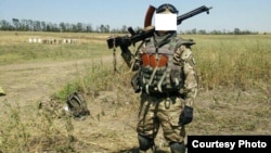 Өзін "Ким" деп атаған белорус еріктісі Украинаның шығысында соғысып жүр. 