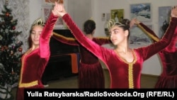Un festival al minorităților din Ucraina, in Donețk, decembrie 2011.