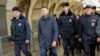 Алексей Навальный, агитировавший в метро за антикризисный марш, задержан и приговорен к аресту