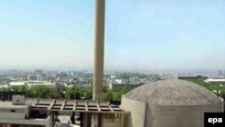 نمایی از رآکتور تحقیقاتی تهران