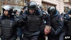 Акция "Он нам не Димон" в Москве (архивное фото)