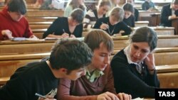 Будущих журналистов будут убеждать политологи